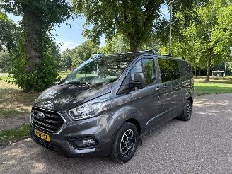 skadebil bedrijf Ford Transit Custom 125 kW (170 PK)  1997 cc. 2019/3