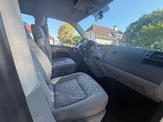 Volkswagen Transporter 96 kW (131 PK)  2460 cc. picture 13
