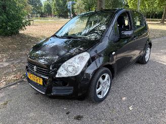 krockskadad bil auto Suzuki Splash 48 kW (65 PK)  996 cc. 2009/9