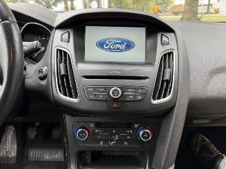 Ford Focus  picture 21