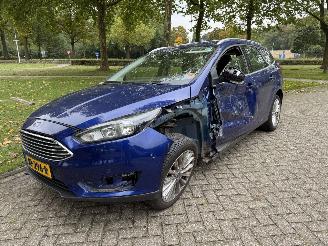 Unfallwagen Ford Focus  2016/1