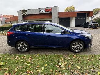 Ford Focus  picture 6