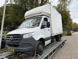 damaged passenger cars Mercedes Sprinter  2020/1