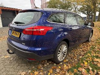 Ford Focus  picture 5