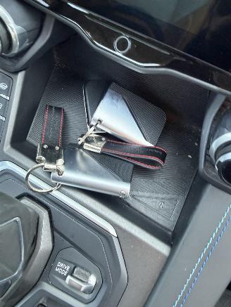 Lynk & Co 01  picture 15