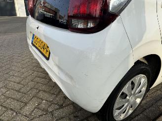Peugeot 108  picture 16