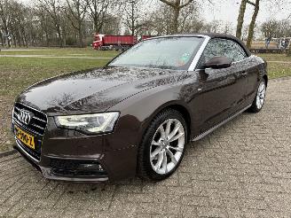 uszkodzony samochody osobowe Audi A5 CABRIOLET 2016/1