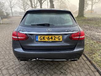 Mercedes C-klasse 350 e picture 4