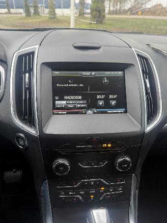 Ford S-Max  picture 24