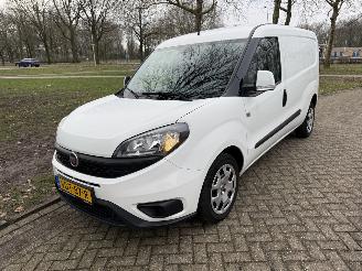skadebil bedrijf Fiat Doblo  2020/1