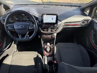 Ford Fiesta  picture 13