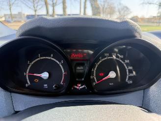 Ford Fiesta  picture 13