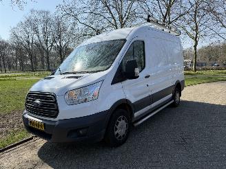 skadebil auto Ford Transit  2019/1