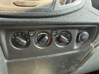Ford Transit  picture 15