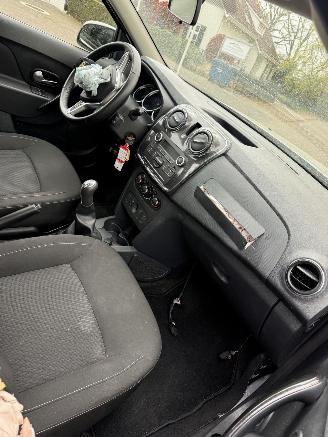 Dacia Sandero  picture 16