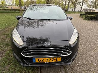 Ford Fiesta  picture 8