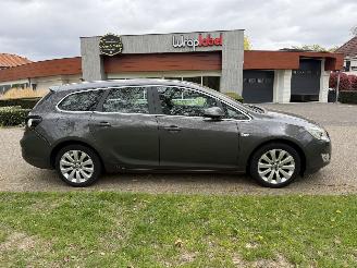 Opel Astra SPORTS TOURER picture 6