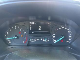 Ford Fiesta  picture 14