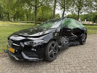 Vaurioauto  passenger cars Mercedes Cla-klasse  2022/1
