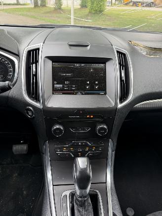 Ford S-Max  picture 27