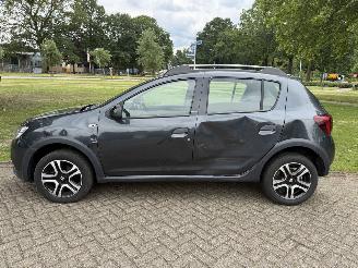 Dacia Sandero  picture 2