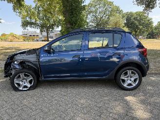 Dacia Sandero  picture 2