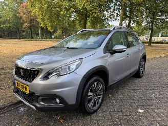 Schadeauto Peugeot 2008  2018/1