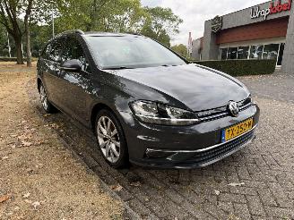 Volkswagen Golf  picture 7