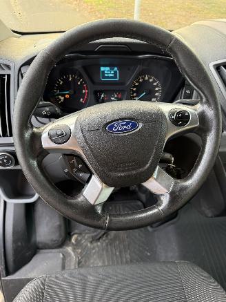 Ford  Transit picture 10
