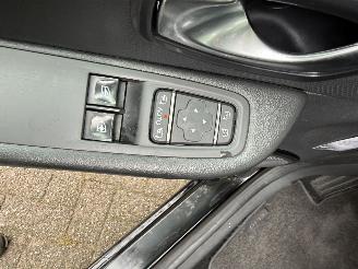 Renault Clio  picture 23