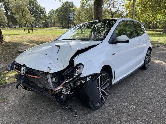 Coche accidentado Volkswagen Polo 1.8 gti 2015/1