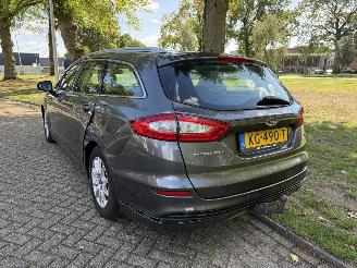 Ford Mondeo  picture 3