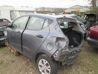 Hyundai I-10  picture 2