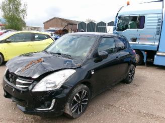 Damaged car Suzuki Swift 1.3 D Grand Luxe 5DRS 2016/2