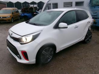Kia Picanto 1.2 GT Line picture 2