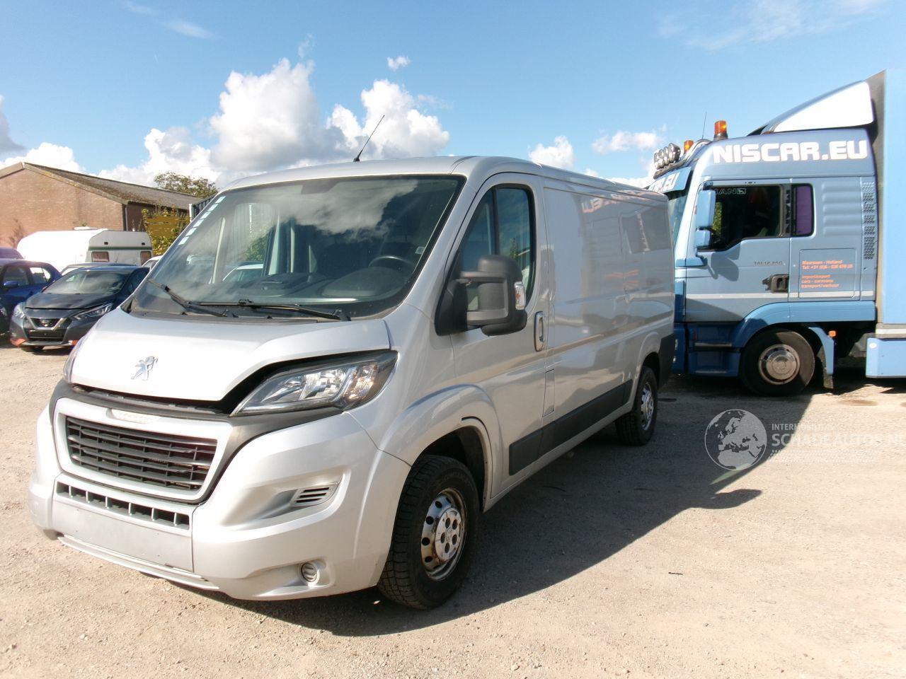 Peugeot Boxer 2.0 HDI Pack