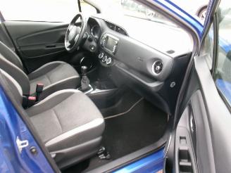 Toyota Yaris 1.5  Y20-Comfort picture 32