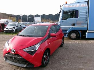 Schadeauto Toyota Aygo 1.0 X - 5 Drs 2021/9