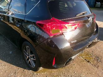 Toyota Auris 1.4   D4D Dynamic 5 Drs HB picture 14