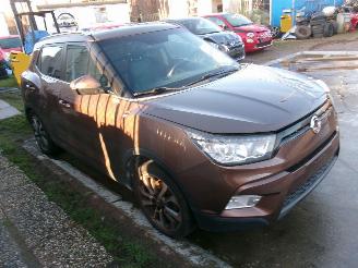 Ssang yong Tivoli 1.6 Automaat XLV picture 4