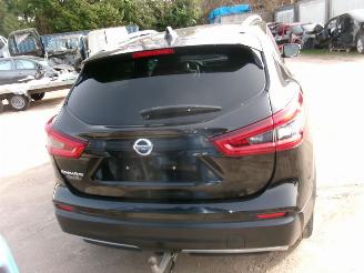 Nissan Qashqai 1.2 Tekna picture 14