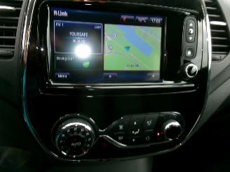Renault Captur 0.9 Intens picture 25