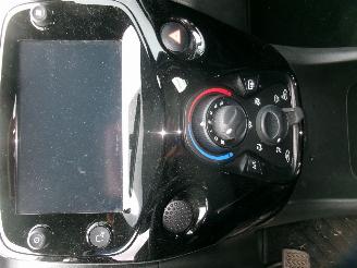 Citroën C1 1.0 Shine 5 Drs picture 28