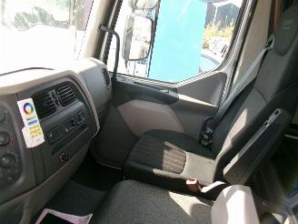 DAF LF 210 LF 210 FA - Transport Machines-Cars-Caravan picture 10