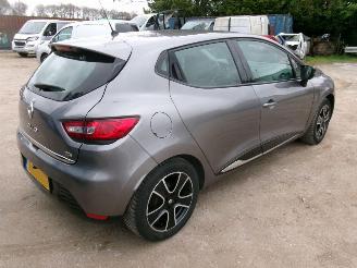 Renault Clio 0.9 Comfort 5 Drs picture 4