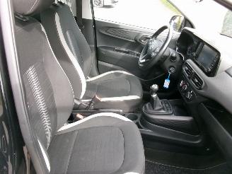 Hyundai I-10 1.0 Twist picture 14