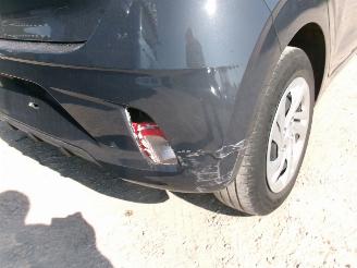 Hyundai I-10 1.0 Comfort picture 14