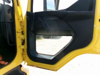 Volvo  FL250 -12   Autotransporter 3 Lader picture 21