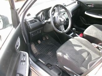 Suzuki Swift 1.2 Comfort 5 Drs HB picture 16