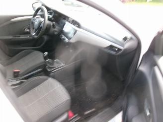 Opel Corsa 1.2 F - 5 DRS Edition picture 26